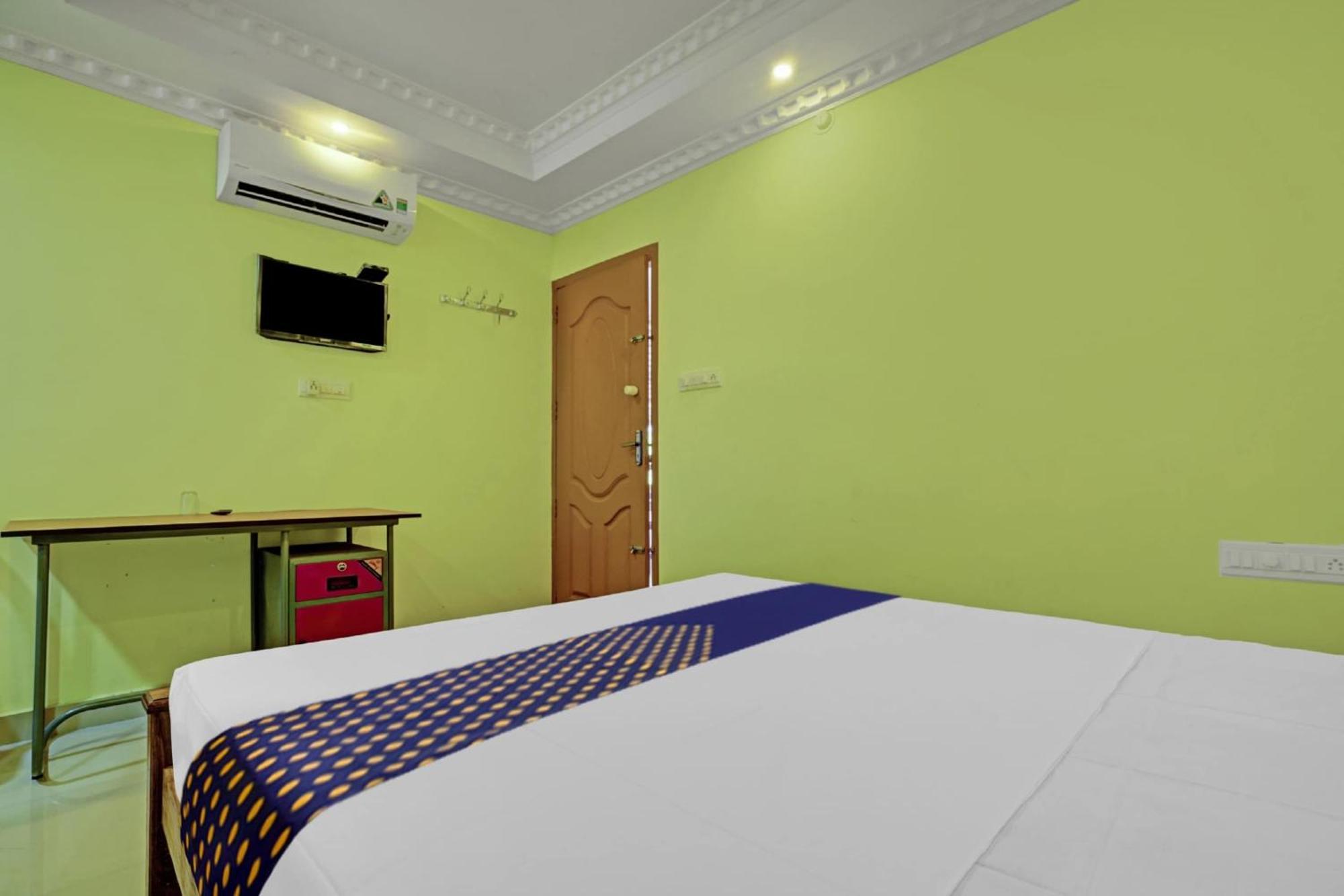 Hotel O Ss Residency Punalur Exterior photo