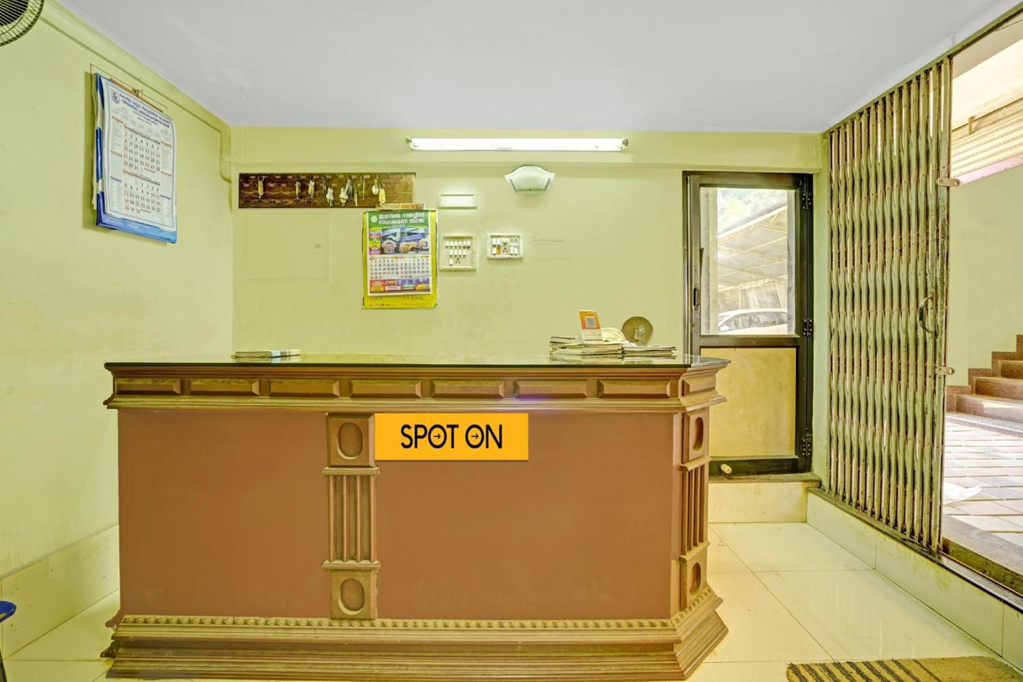 Hotel O Ss Residency Punalur Exterior photo